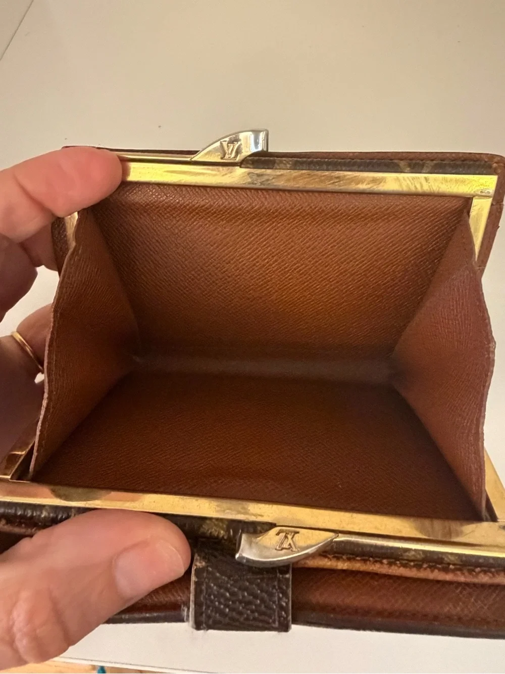 Authentic Louis Vuitton Monogram Portefeuille Viennois Wallet - Picture 9 of 14